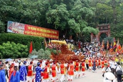 18 ĐỜI VUA HÙNG GỒM NHỮNG AI ?
